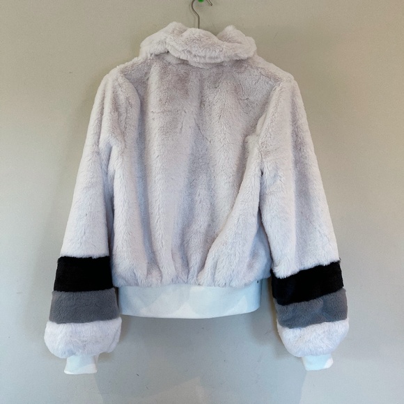 RAMY BROOK OLIVIA FAUX FUR COAT SZ M - Picture 8 of 11